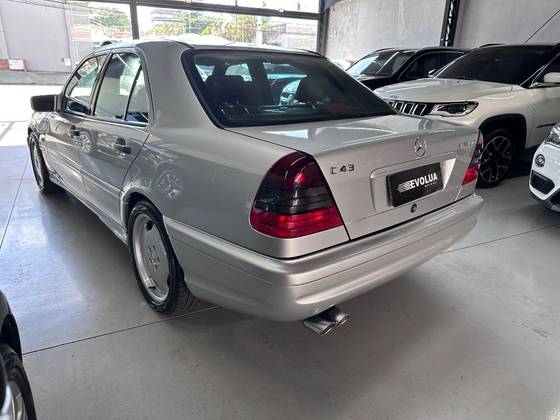 MERCEDES-BENZ C 43 AMG 4.3 SEDAN V8 GASOLINA 4P AUTOMÁTICO
